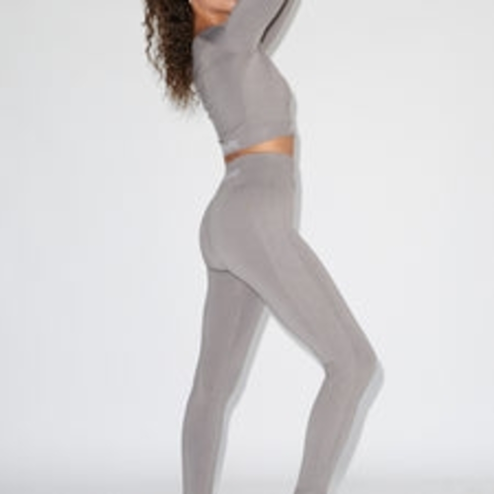 Joie In Life On Point Seamless Leggings & Crop Top Set–Slate Gray–Size L–NWT - Picture 5 of 5